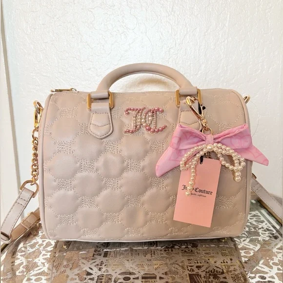 Juicy Couture “Tie the Knot” Quilted Satchel NWT - Picture 3 of 5